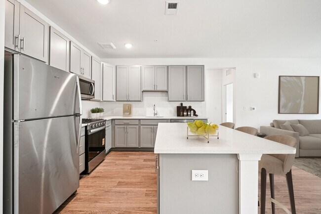 Foto del edificio - Laurel Green Apartments