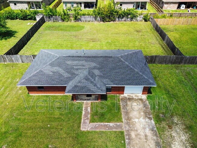 Foto del edificio - 837 Tee St