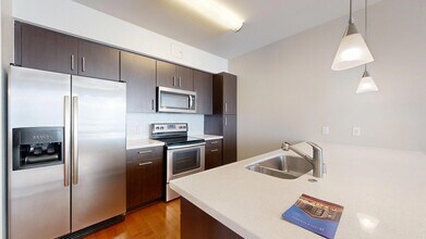 Interior Photo - 13th & Market