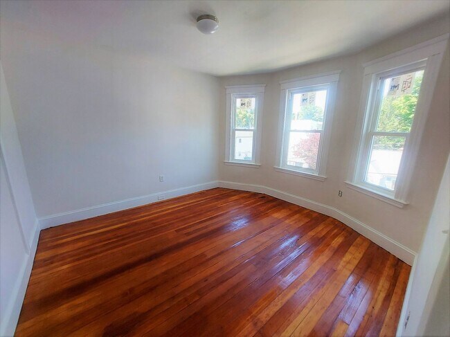 Foto del edificio - 11 Groveland