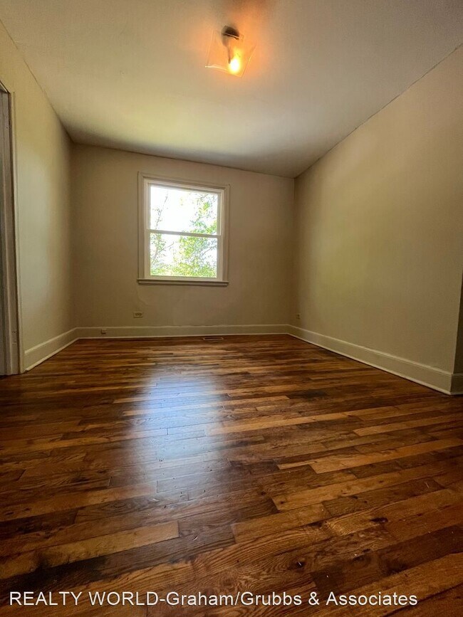 2 br, 1 bath House 727 Anson Avenue House Rental in Laurinburg, NC