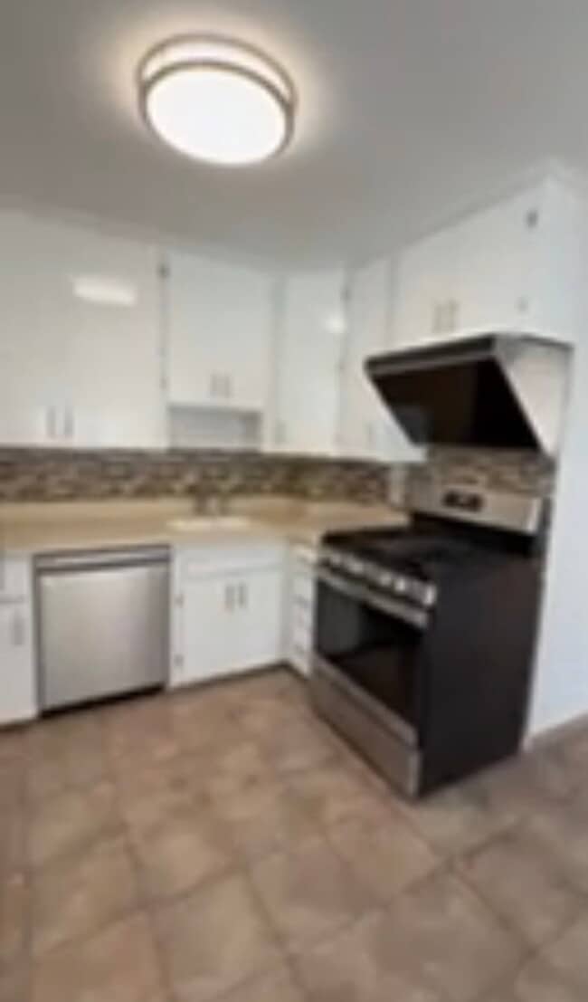 Photo - 23-37-37 120th St Townhome