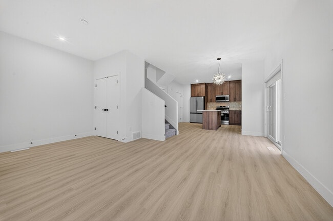 Building Photo - 8827-8122 122 Ave NW