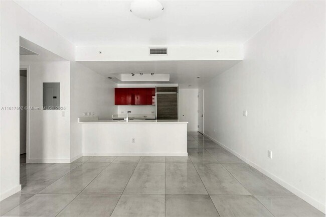 Building Photo - 1100 S Miami Ave