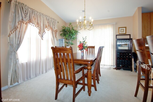 Foto del edificio - 1414 Westhampton Dr