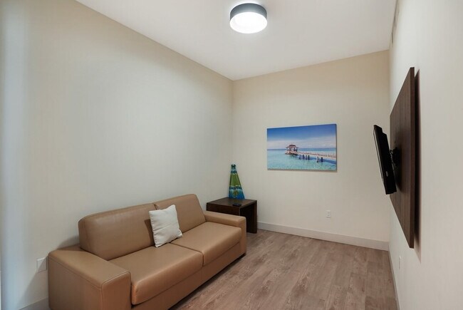 Foto del edificio - 209 N Ocean Dr