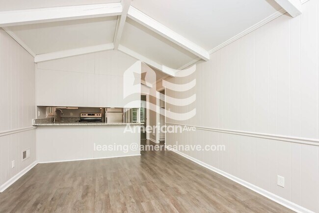 Foto del edificio - 3217 Misty Valley Dr