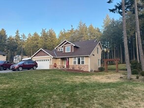 Building Photo - 7888 Crystal Manor Ln NW