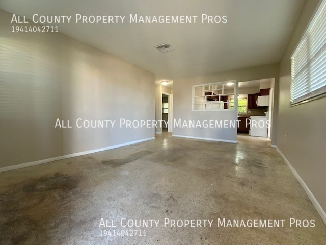 Foto del edificio - 5820 Murdock Ave