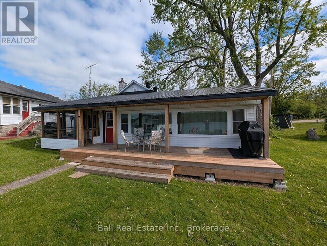 Photo du bâtiment - 1129 McCarthys Point Rd