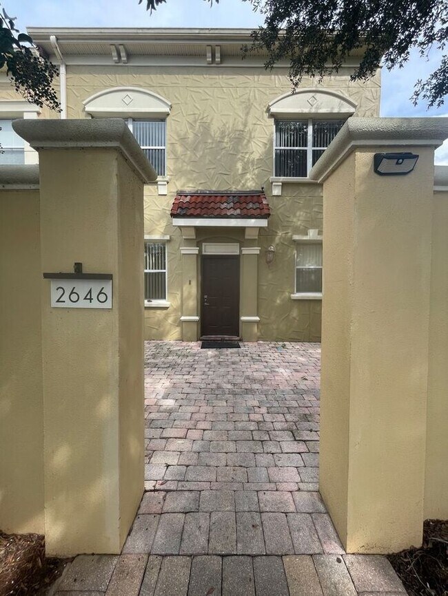 Foto del edificio - Spacious Two-Story Townhome-Bella Vista-2646 Bella Vista Dr Davenport FL 33897