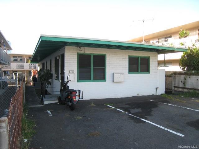 Foto del edificio - 1725 Young St