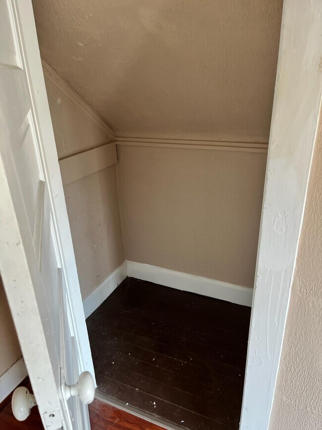 Foto del edificio - 2657 Highland Ave