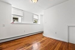 Foto del edificio - 775 E 5th St