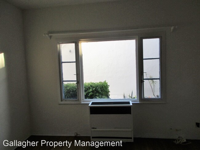 Building Photo - 302 W Anapamu St