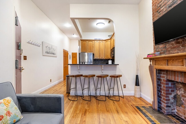 Building Photo - 112 W 136th St