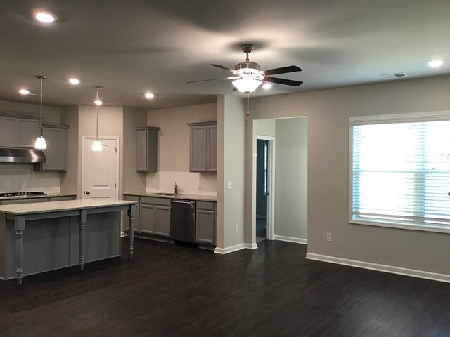 Building Photo - 3451 Baylor Circle