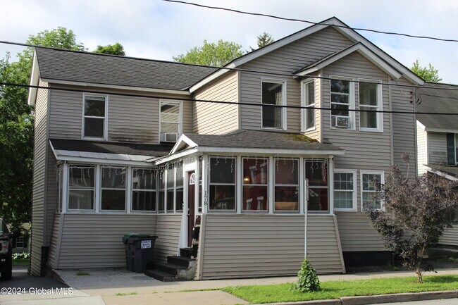Building Photo - 178 Grand Ave