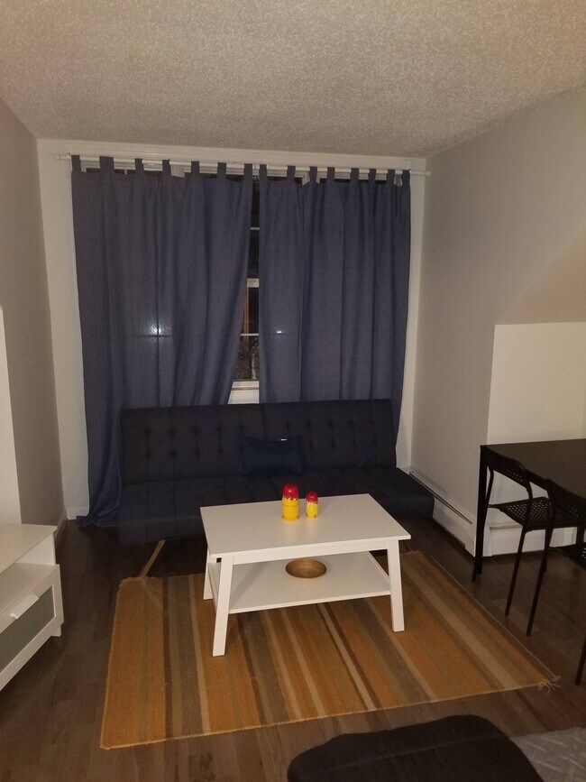 Foto del edificio - 313 Sumpter St