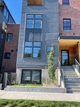 Building Photo - 18 E Beall St