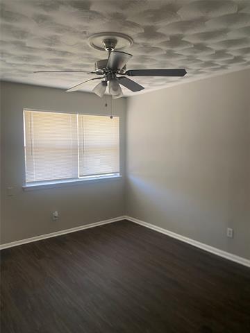 Foto del edificio - 5015 Dupont Dr