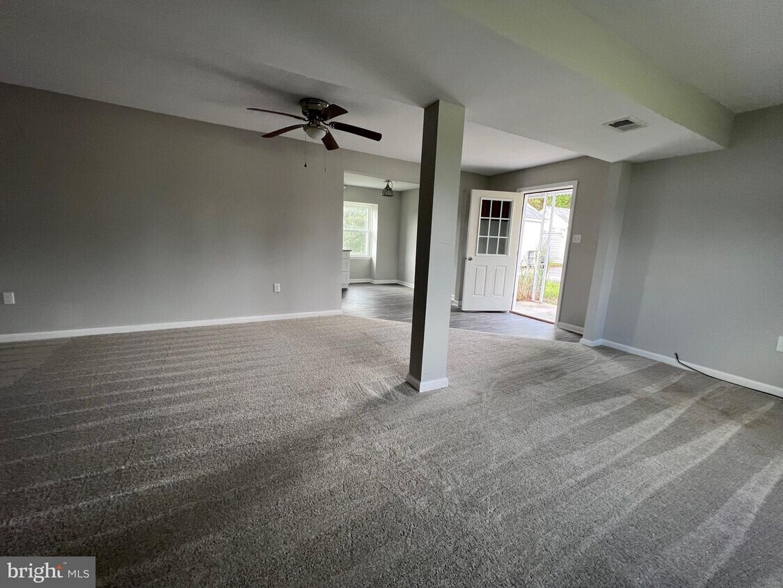 Foto principal - 44978 Serenity Farm Ln