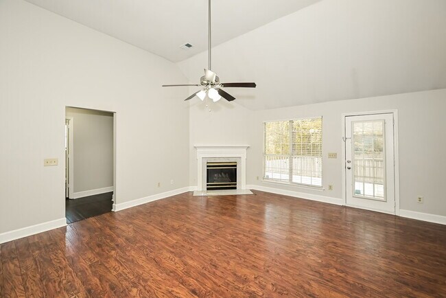 Building Photo - 1009 Nighthawk Ln