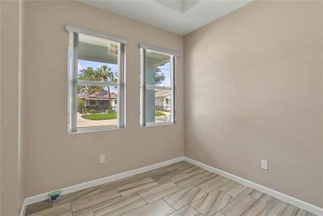 Foto del edificio - 2736 W Spruce St