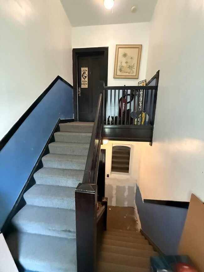 Foto del edificio - 6419 N Fairfield Ave