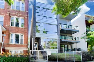 Building Photo - 879 N Marshfield Ave