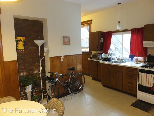 Foto del edificio - 579-579 Orange St