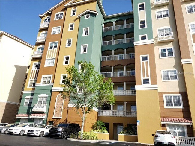 Foto del edificio - 8749 The Esplanade