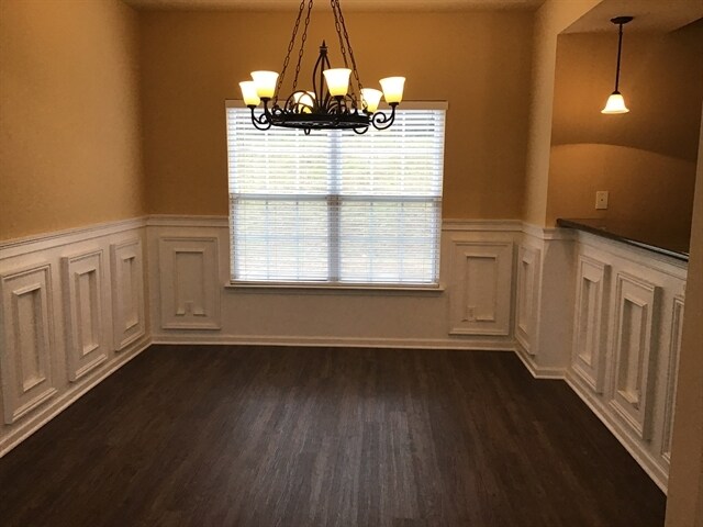 Building Photo - 941 Legacy Park Rd