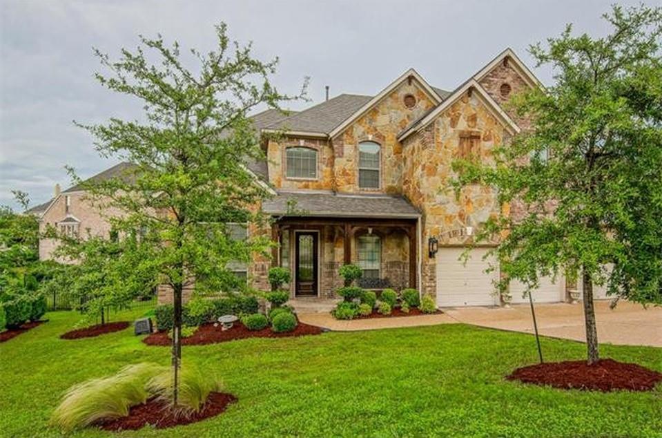 Foto principal - 10724 Straw Flower Dr
