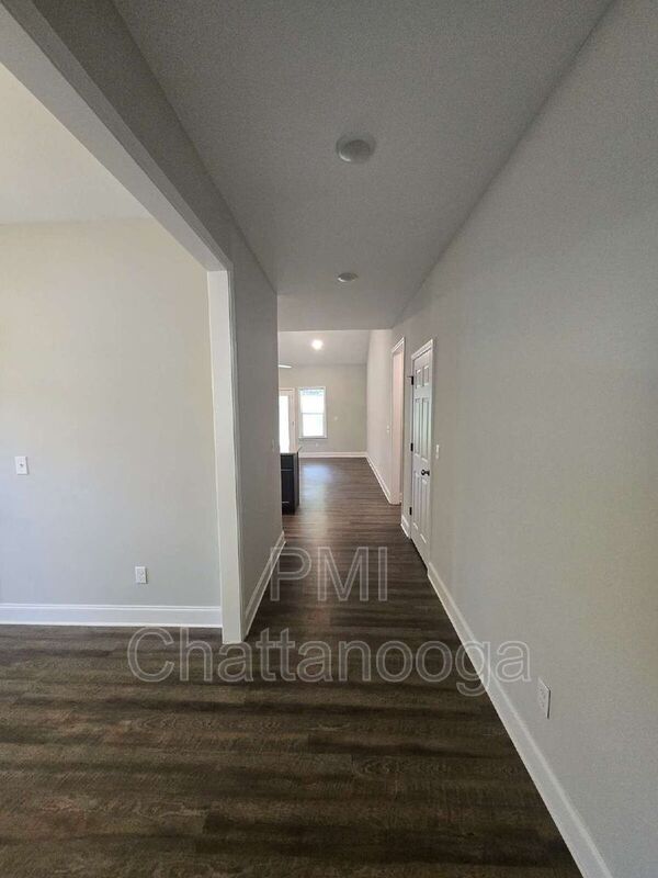 Foto del edificio - 2125 Mae Dell Rd