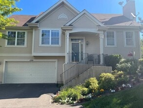 Building Photo - 1290 Derry Ln