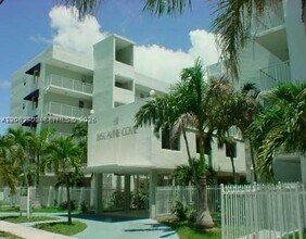 Building Photo - 665 NE 83rd Terrace