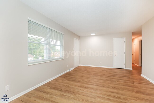 Building Photo - 7528 Temple Acres Dr