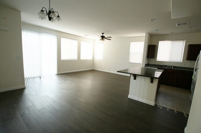 Building Photo - 2 Story 3 Bedroom House Durango and Farm