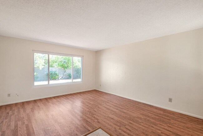 Foto del edificio - 2809 N Granite Reef Rd