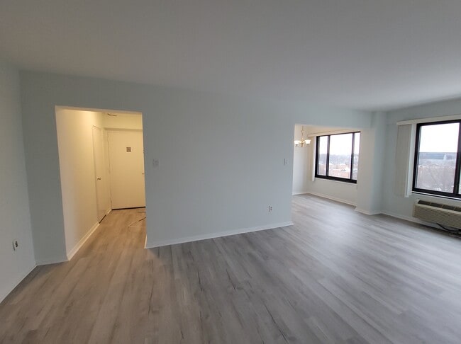Main area - 3601 Wisconsin Ave NW