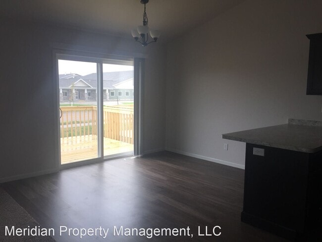 Building Photo - 3 br, 3 bath House - 3354 27th St S