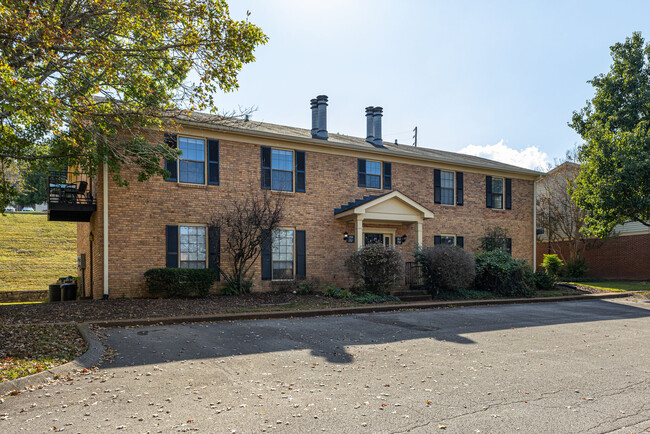 Parking in front of unit - 760 Fox Ridge Dr