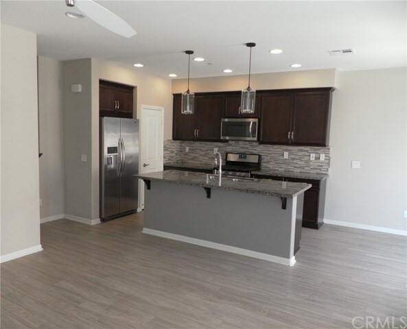 Building Photo - 44046 Corriente Ct