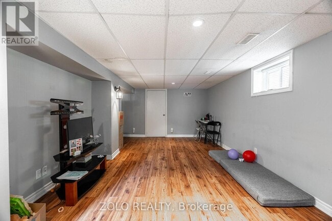 Building Photo - 306 Spruce St