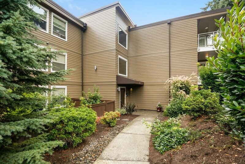 Primary Photo - 22910 90th Ave W