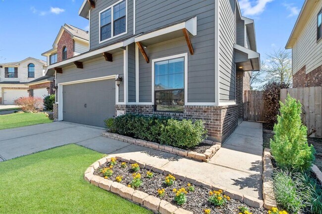 Building Photo - 706 Aulia Ln