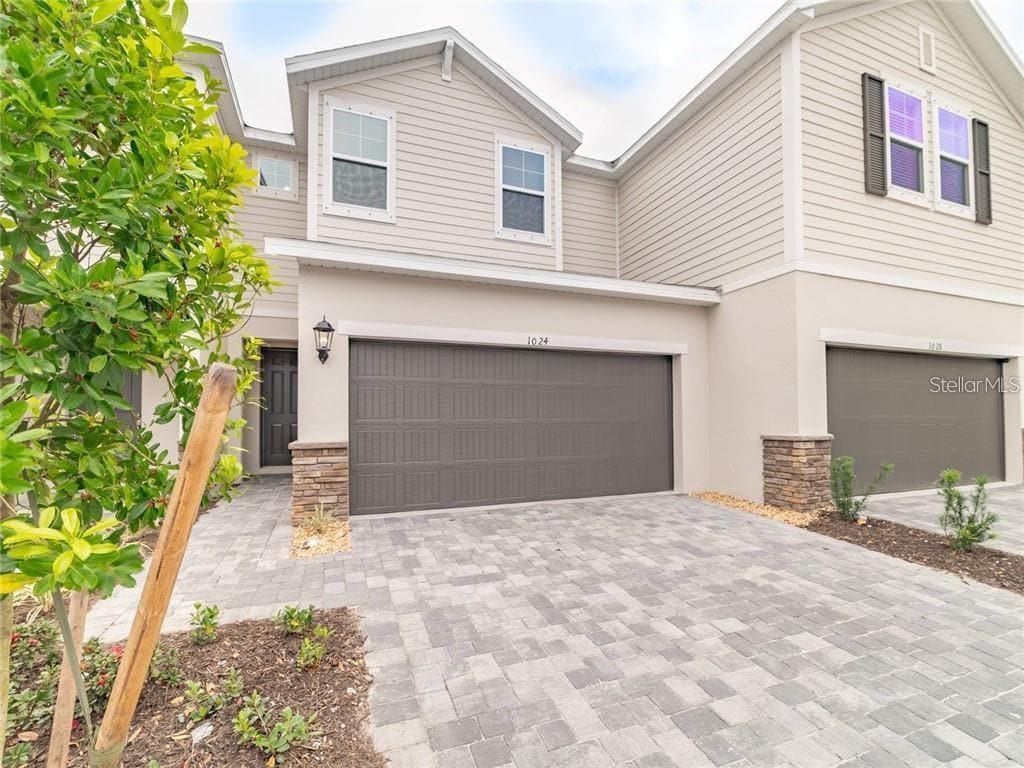 1108 Arbour Verde Ct, Tampa, FL 33613 Townhome Rentals in Tampa FL