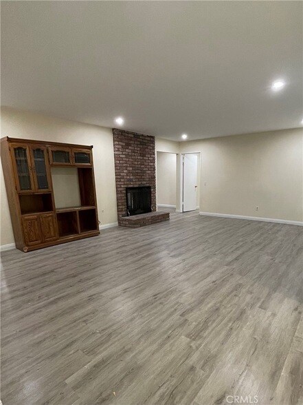 Photo - 1594 First St House