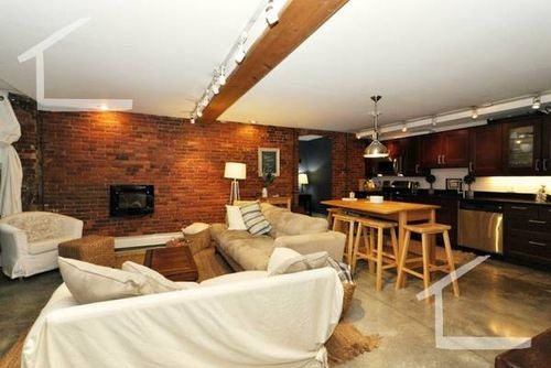 Foto principal - 1766 Beacon St